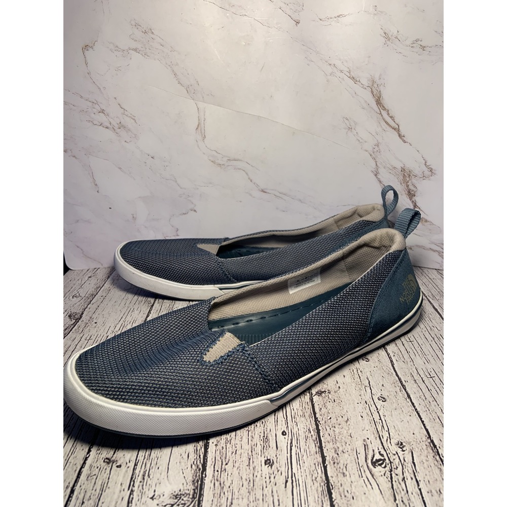The North Face women's slip-on shoes Size 8.5 Flats Blue Breathable Sport Pool